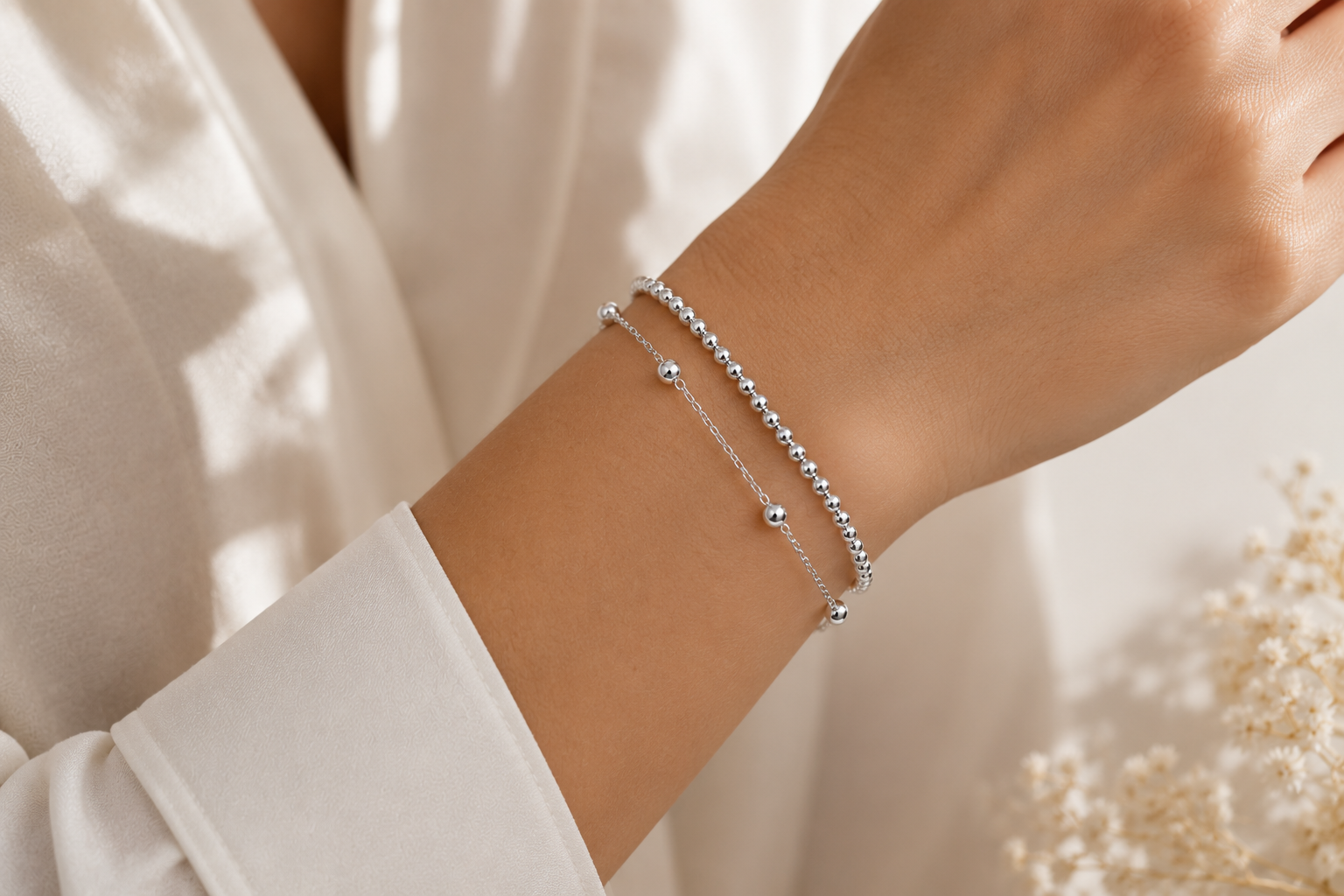 Pulseira Dupla com Bolinhas Banhada em Prata 925