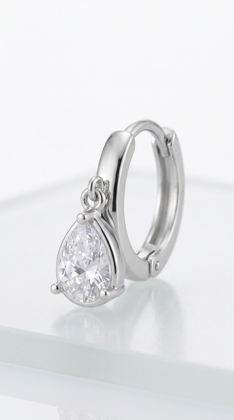 Brinco Gota com Zircônia e Argola de Click Banhado em Prata 925